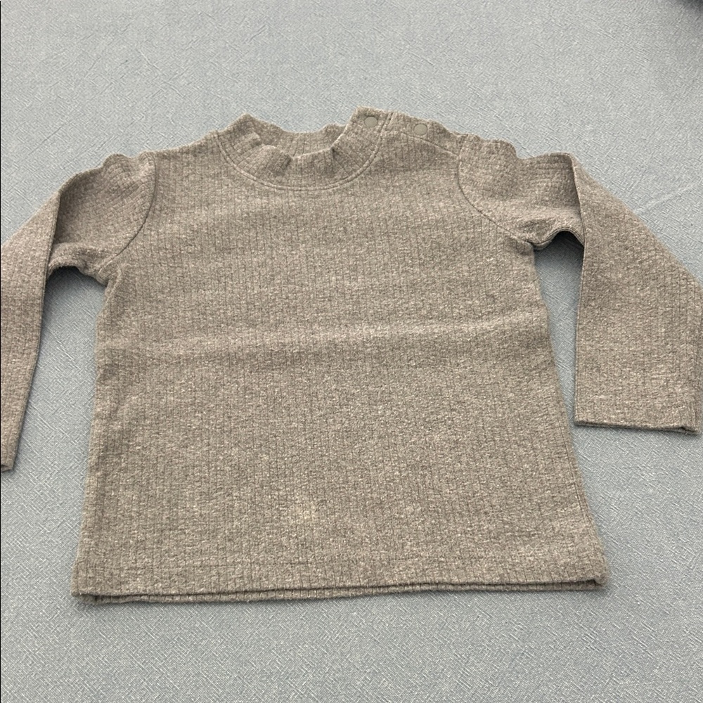 Uniqlo Kids Taupe Ribbed Knit Top